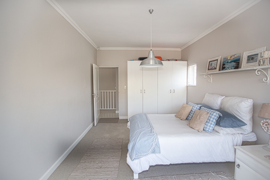 5 Bedroom Property for Sale in Kommetjie Western Cape